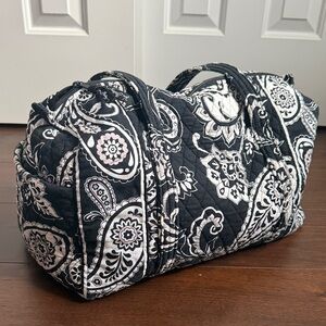 Vera Bradley: Small Original Duffel - Midnight Paisley